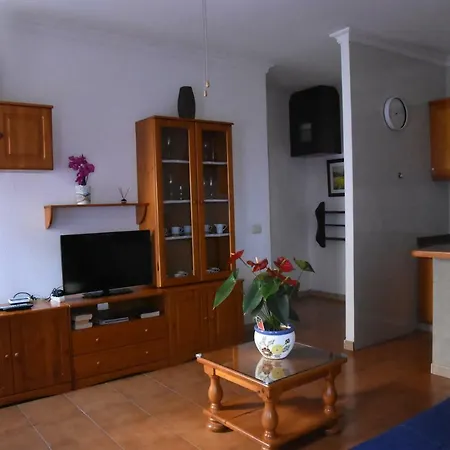 Veronica Пуэрто-де-Моган