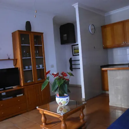 Veronica Puerto De Mogan